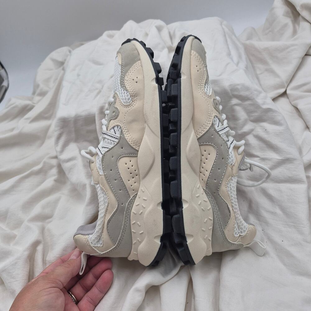 MIA Field Sneaker Lace Up Sneakers  Off white women's size 8
